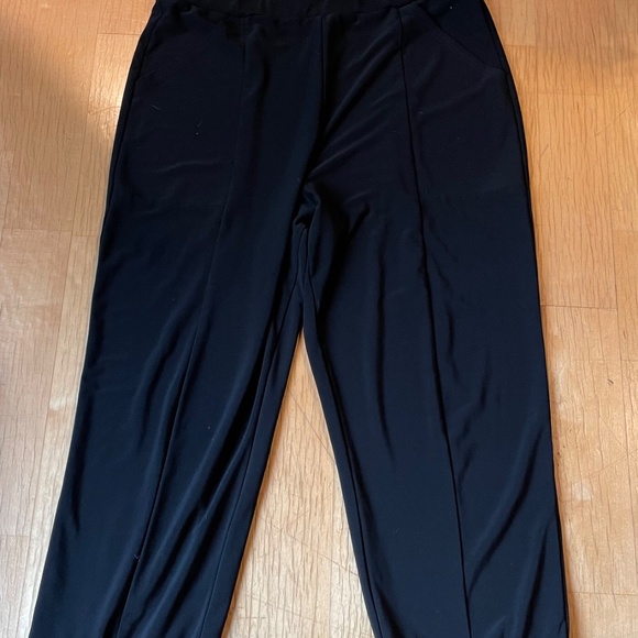 SYMPLI Canada Size 10 Pants Jersey Knit Black Cuff Crop Pull On Straight Leg - Picture 2 of 8